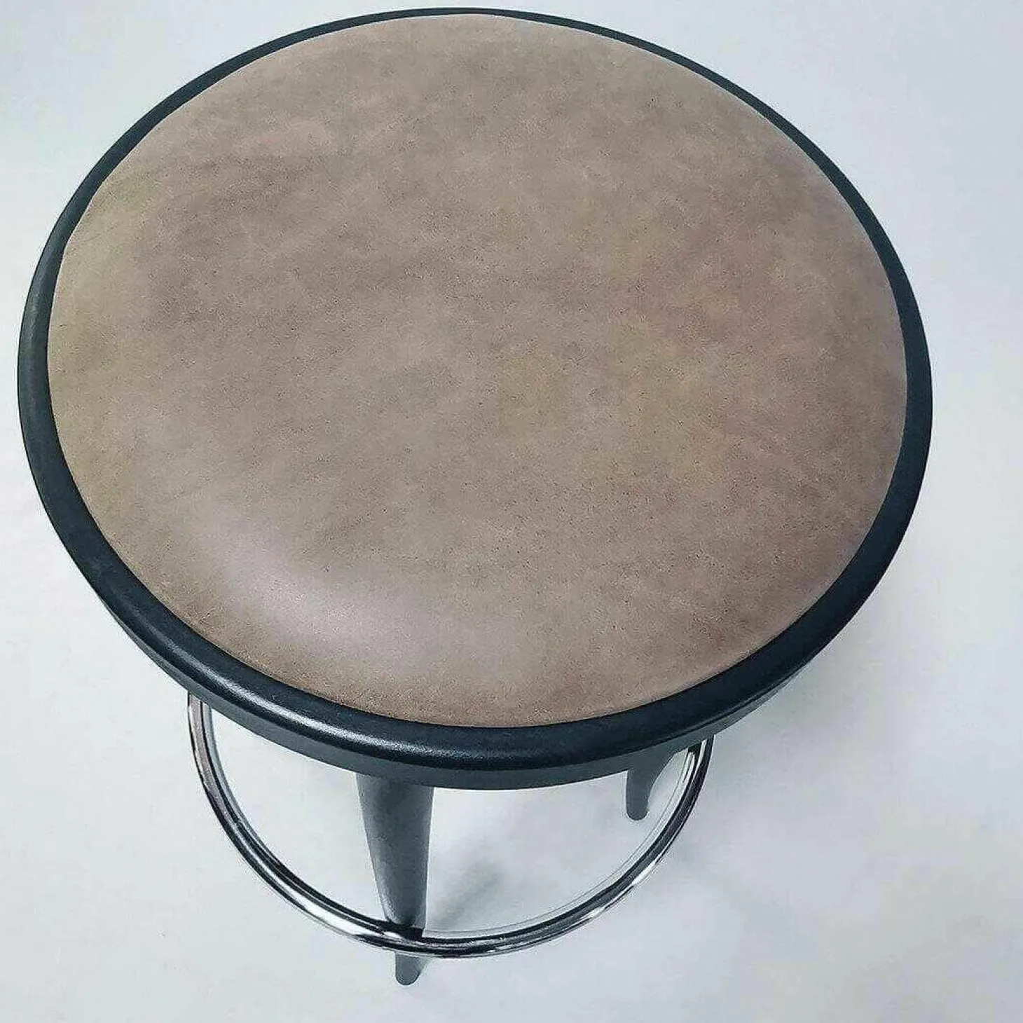 204 PH Bugholzbarhocker Leder Pure Materials Esche Schwarz Lackiert