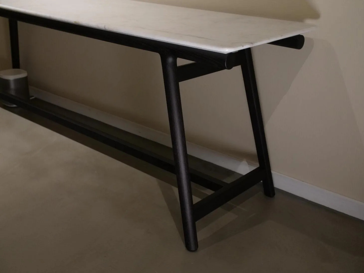 Ablage Marmor Callaceta Gestell Eschenholz