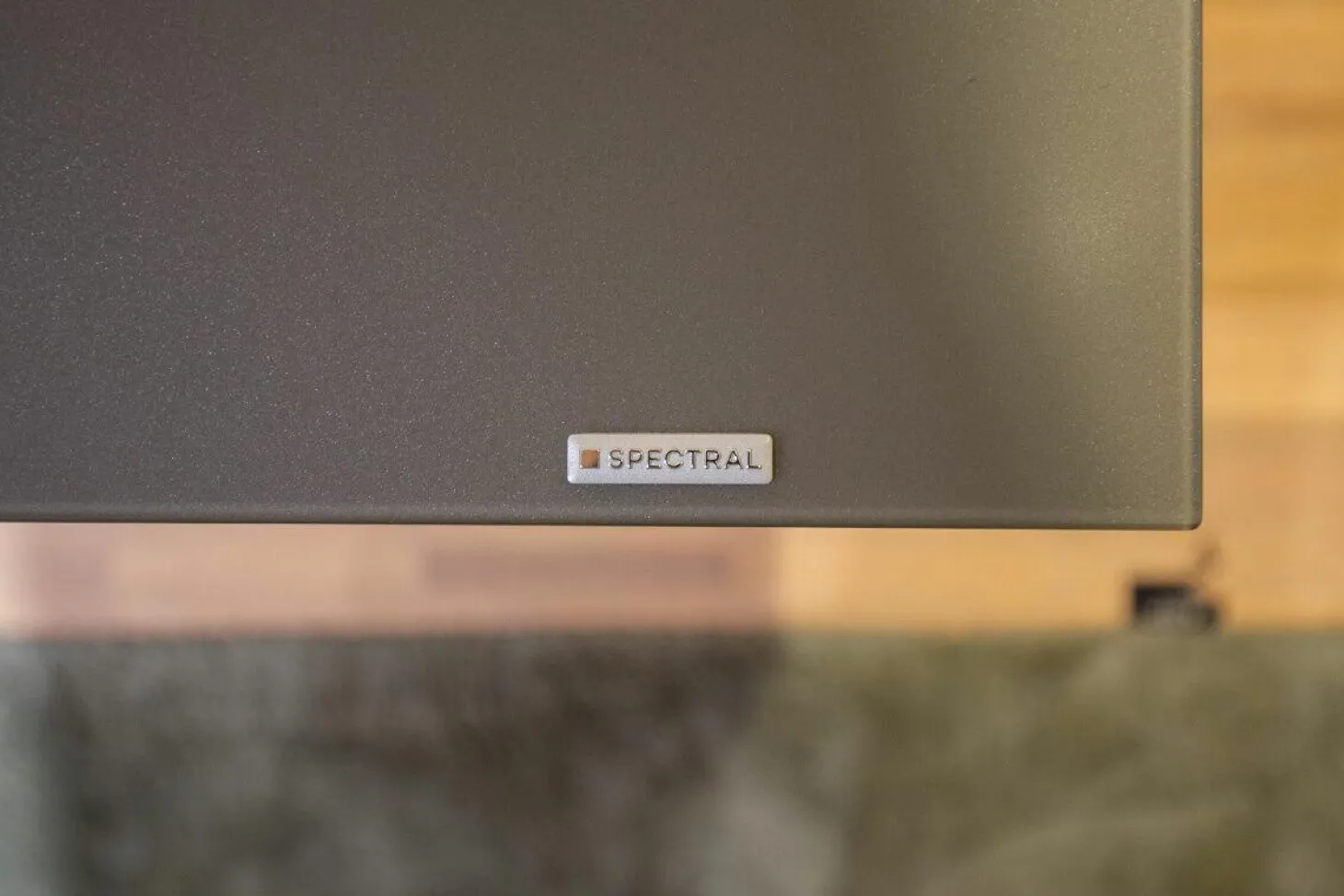 Air-Board ARL 2000 Metall Champagne Matt Pulverbeschichtet Beige Grau Front und Auflage Colour Glas Granit Grau Inklusive Beleuchtung Und Mediaparket