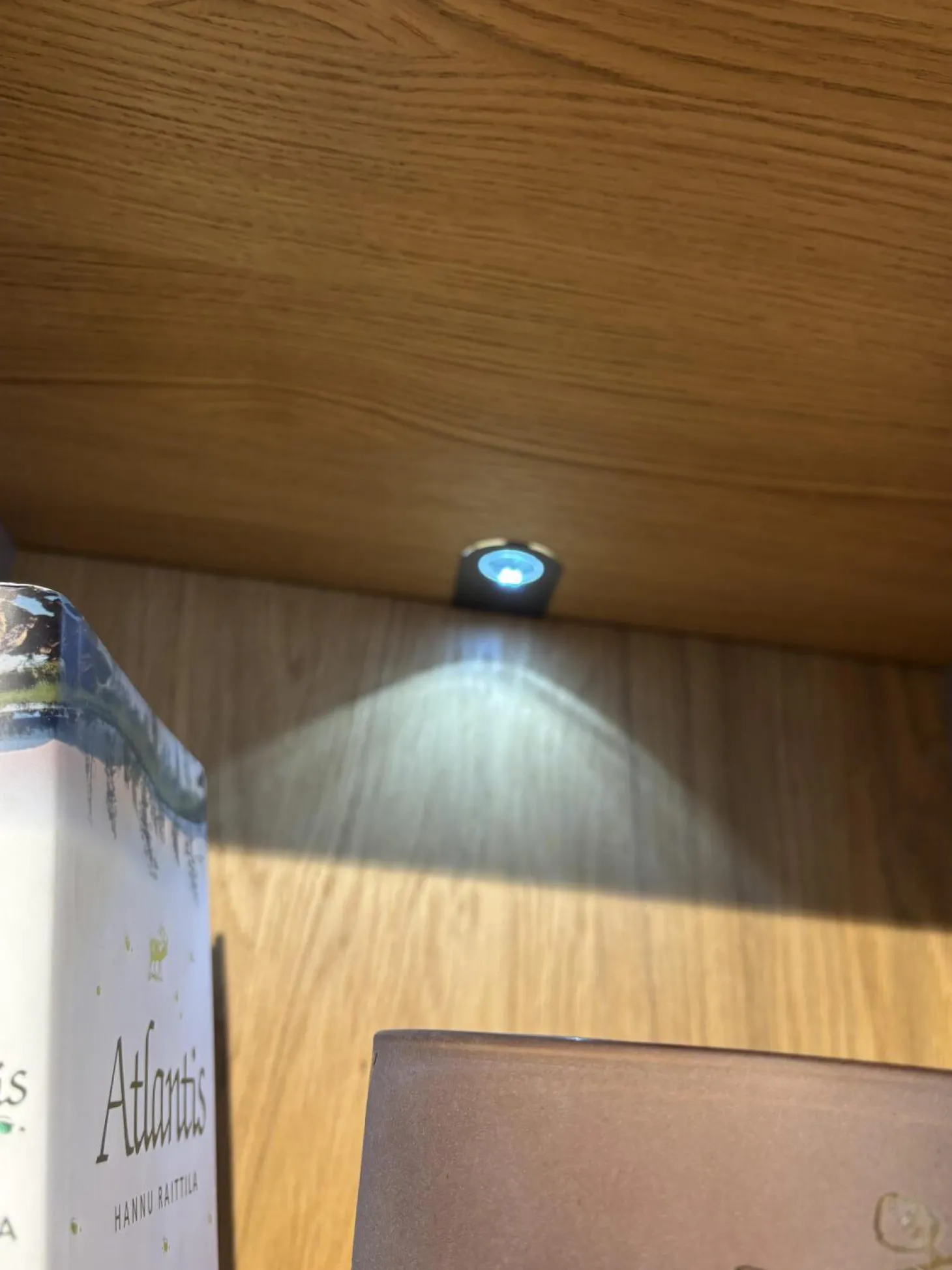 Anbauwand Caseda Lack Platingrau Mit Beleuchtung Und Trafo