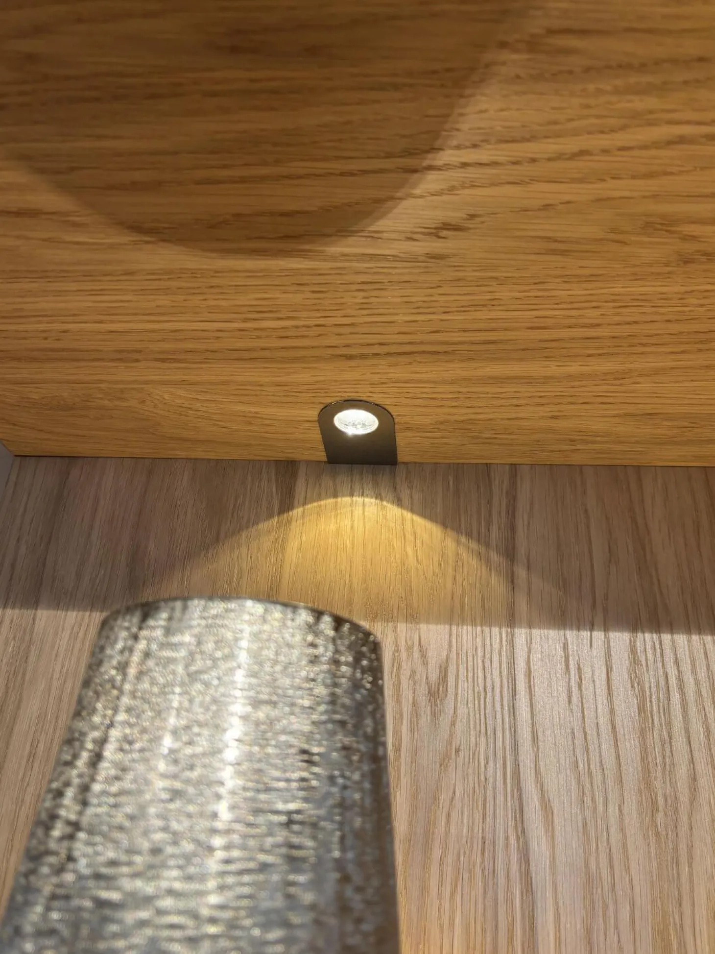 Anbauwand Caseda Lack Platingrau Mit Beleuchtung Und Trafo