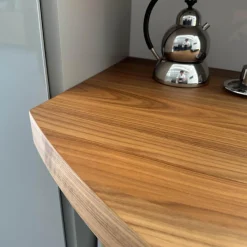 Anbauwand Mega Design Lack Seidengrau Grau Akzent Kernnussbaum