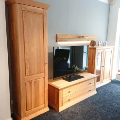 Anbauwand Prato Eiche Massiv Mit Beleuchtung