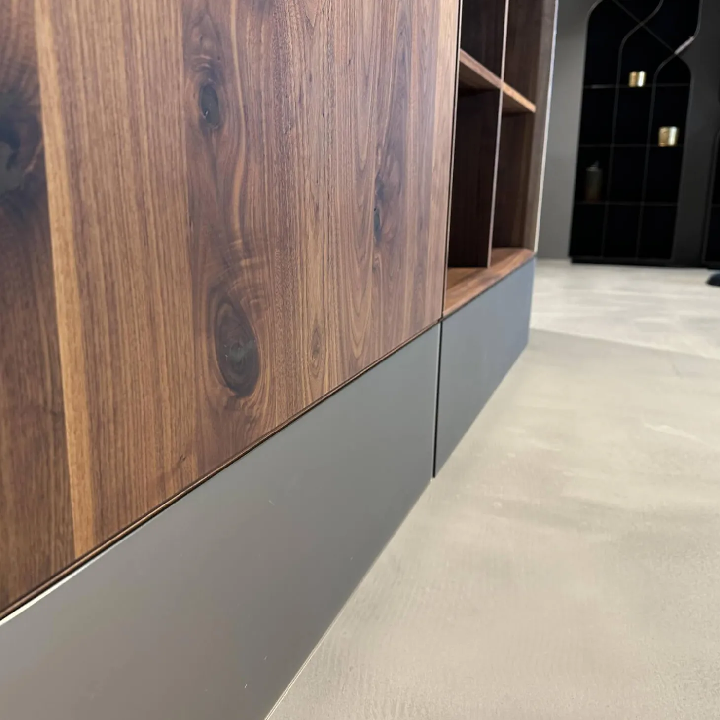 Anrichte Cubus Pure Nussbaum Naturöl Mit Farbglas Bronze Matt