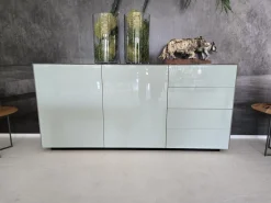 Anrichte Sideboard Novus Korpus Knorrige Eiche Rustikal Natur Geölt Front Glas 7035 Lichtgrau Grau Glänzend