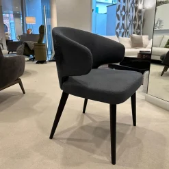 Armlehnstuhl Aston Dining Stoff Nasher 06 Navy Blau Grau Beine Esche Mokkafarbig Schwarz Lackiert