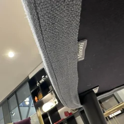 Armlehnstuhl Aston Dining Stoff Nasher 06 Navy Blau Grau Beine Esche Mokkafarbig Schwarz Lackiert