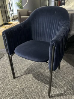 Armlehnstuhl Celine High Uni Stoff Harald 3 792 Dunkelblau Stahlgestell Celine Schwarz Gleiter Aus Kunststoff