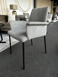 Armlehnstuhl Jaro 200 Bezug Stoff Sama 092 Argento Grau Gestell Edelstahlrohr Schwarz Pulverbeschichtet