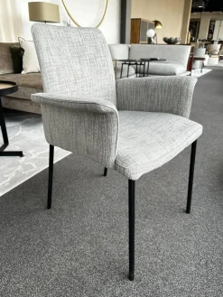 Armlehnstuhl Jaro 200 Bezug Stoff Sama 092 Argento Grau Gestell Edelstahlrohr Schwarz Pulverbeschichtet