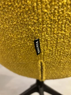 Armlehnstuhl Jona Stoff Brera U 3280 Gelb Gestell Fußkreuz Schwarz Drehbar