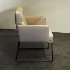 Armlehnstuhl Leder Anilin Steingrau Gestell Schwarz