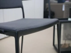 Armlehnstuhl Less Stoff Sunbrella Grau Gestell Aluminium Lava Grau