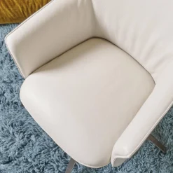 Armlehnstuhl Mara Cruz Bezug Leder Senso 9050 Pampas Weiß Drehgestell Epoxy E.220