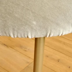 Armlehnstuhl Ona Bezug Stoff Velour Kvadrat Harald 3 143 Goldbeige Beige Stahlgestell Ona Messing ME021