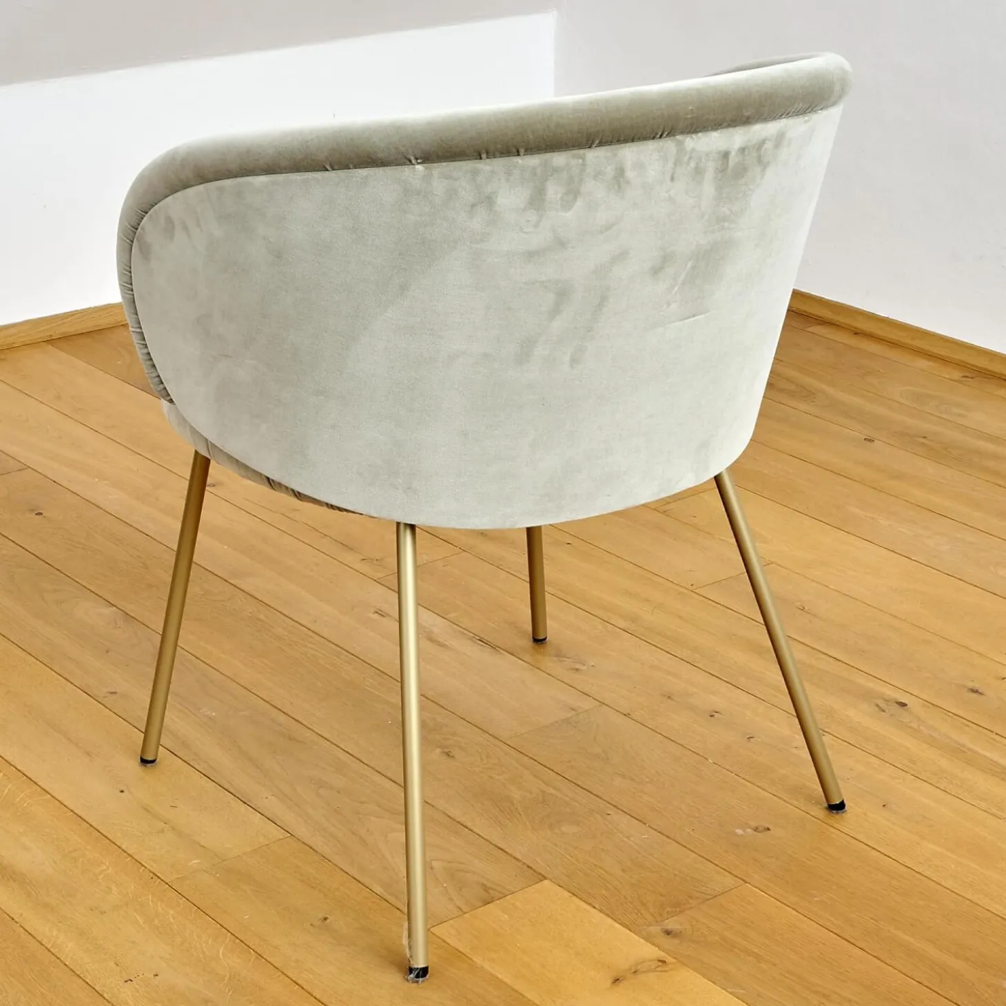 Armlehnstuhl Ona Bezug Stoff Velour Kvadrat Harald 3 143 Goldbeige Beige Stahlgestell Ona Messing ME021