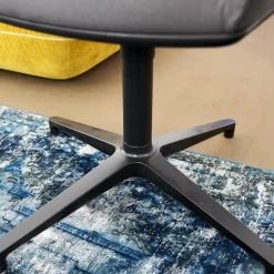 Armlehnstuhl Softshell Bezug Stoff Plano Dunkelgrau 4 Stern Gestell Drehbar Aus Aluminium Pulverbeschichtet Basic Dark Schwarz