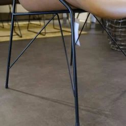 Armlehnstuhl Werra II Leder Rancho Clay PG 2 Stahlgestell Schwarz