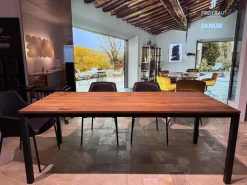 Ausziehtisch S600 Eiche Geräuchert Natur Geölt Und Gebürstet Füße RAL 9005 Tiefschwarz Pulverbeschichtet Matt Ohne Stühle