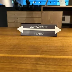 Auszugtisch Tak Platte Nussbaum Naturöl Gestell Metall Edelstahl Finish Mit Einlegeplatte