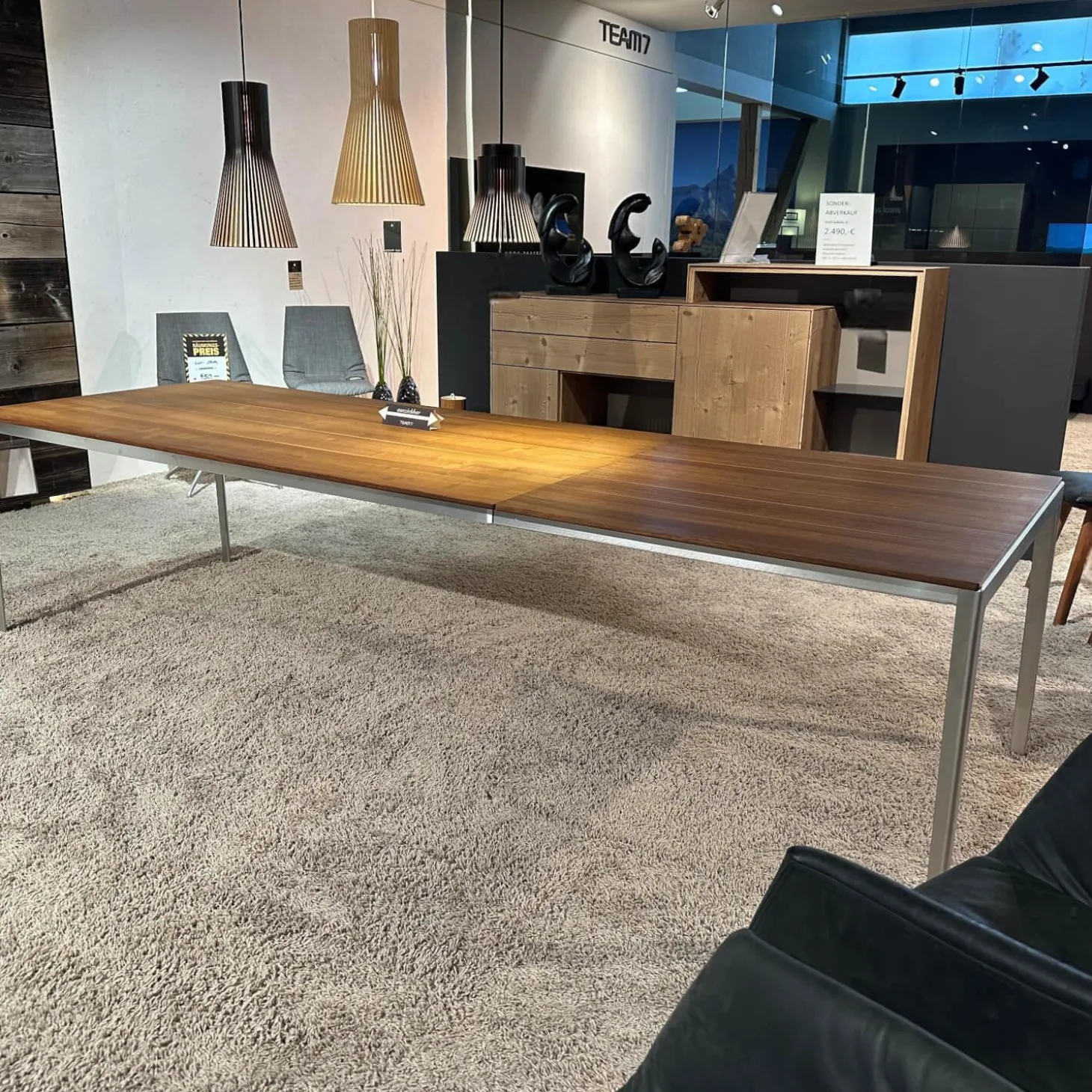 Auszugtisch Tak Platte Nussbaum Naturöl Gestell Metall Edelstahl Finish Mit Einlegeplatte