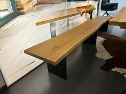 Bank 3100 Eiche Astig Braun Pigmentiert Waldkante Gestell Rohstahl Mit Arbeitsspuren