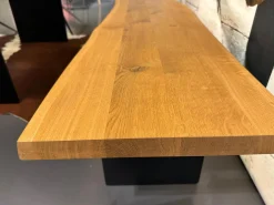 Bank 3100 Eiche Astig Braun Pigmentiert Waldkante Gestell Rohstahl Mit Arbeitsspuren