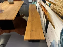 Bank 3100 Eiche Astig Braun Pigmentiert Waldkante Gestell Rohstahl Mit Arbeitsspuren