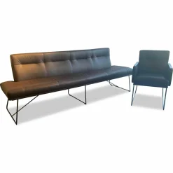 Bank 1425 B4 Leder Sauvage Moro Braun mit Stuhl