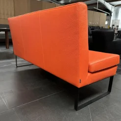Bank Byblos XL Mit Armlehne Rechts Bezug Leder L9999B Orange Rot Fuß Metallkufen Schwarz