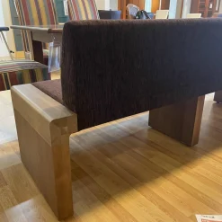 Bank Etra 313105 Bezug 92H001 Gestell Nußbaum Gebeizt 55