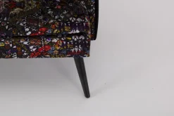 Bank Hygge Innen Stoff Talisman FCL 7014 01 Arlequin Schwarz Rot Gelb Außen Stoff U3660J Schwarz Gestell Holz Schwarz