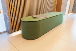 Bank Nenou Stoff 9725 Moos Grün Mit Tablett Stein Grafite Brown Patinato