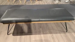 Bank Rosey Leder C-Classic Pepper Anthrazit Stativgestell Schwarz