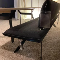 Bank Stoff Schwarz Gestell Metall