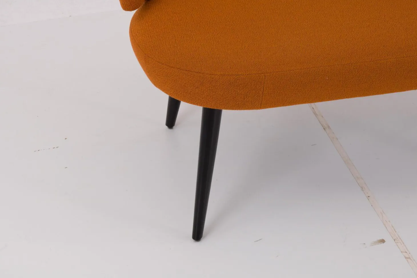 Bank Trick Stoff 111 92 Orange Gestell Holz Schwarz