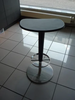 Barhocker Babar Art. 1753 Mit Ledersitzfläche Und Edelstahl Gestell