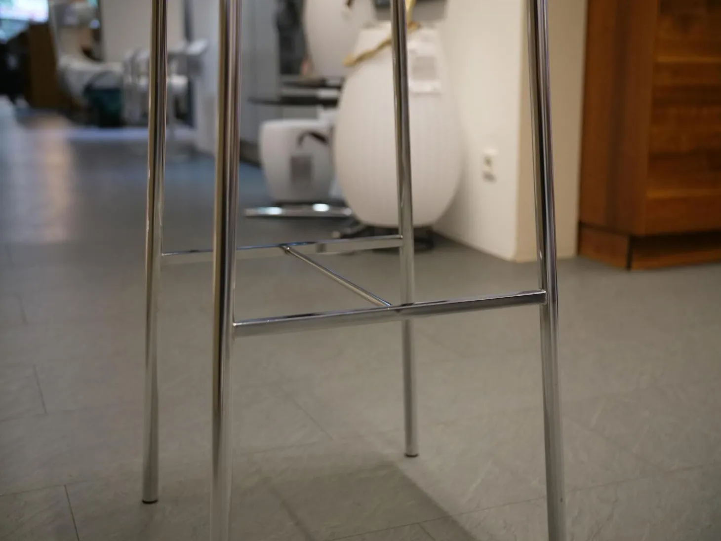 Barhocker Glooh Kunstleder Skai Ocean 4-Fuß Rundrohr Verchromt