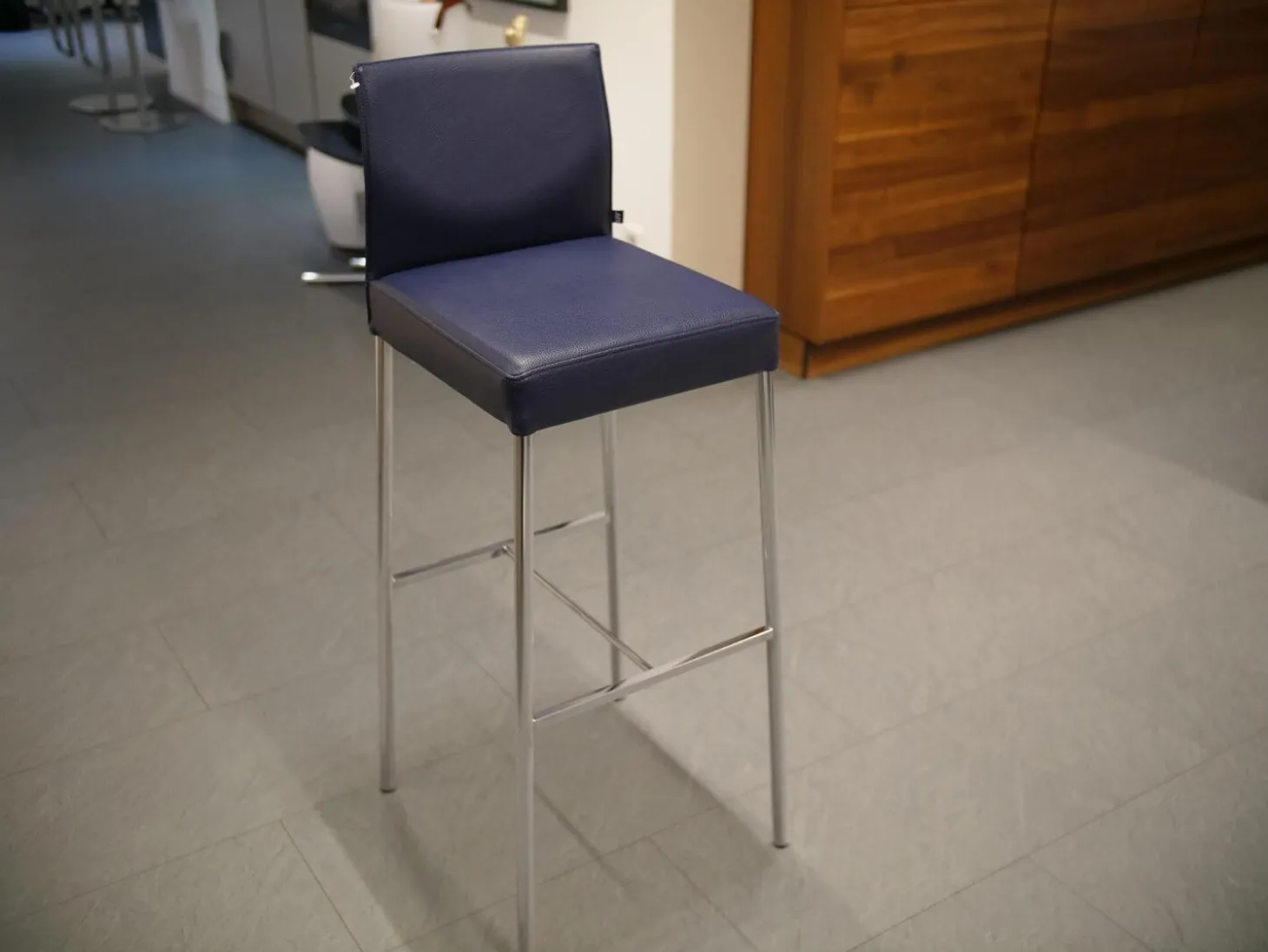 Barhocker Glooh Kunstleder Skai Ocean 4-Fuß Rundrohr Verchromt