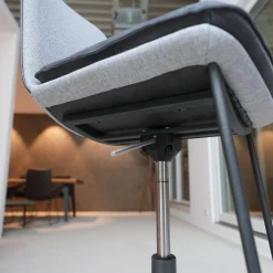 Barhocker Lhasa Stoff Blake Grau 65 Drehgestell Struktur Anthrazit M23