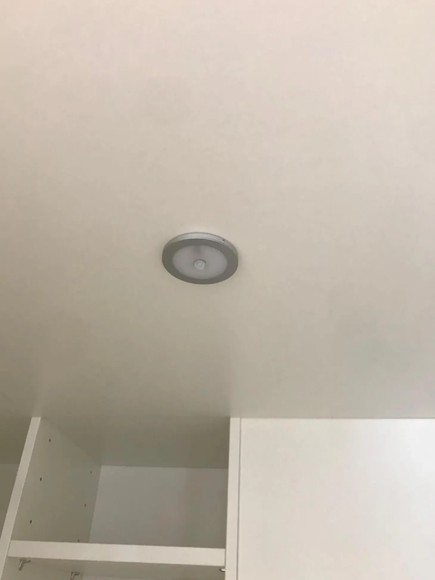 Begehbarer Eck-Kleiderschrank Modell ROOM X Reinweiß Kunststoff Melaminharzoberfläche Inklusive Beleuchtung