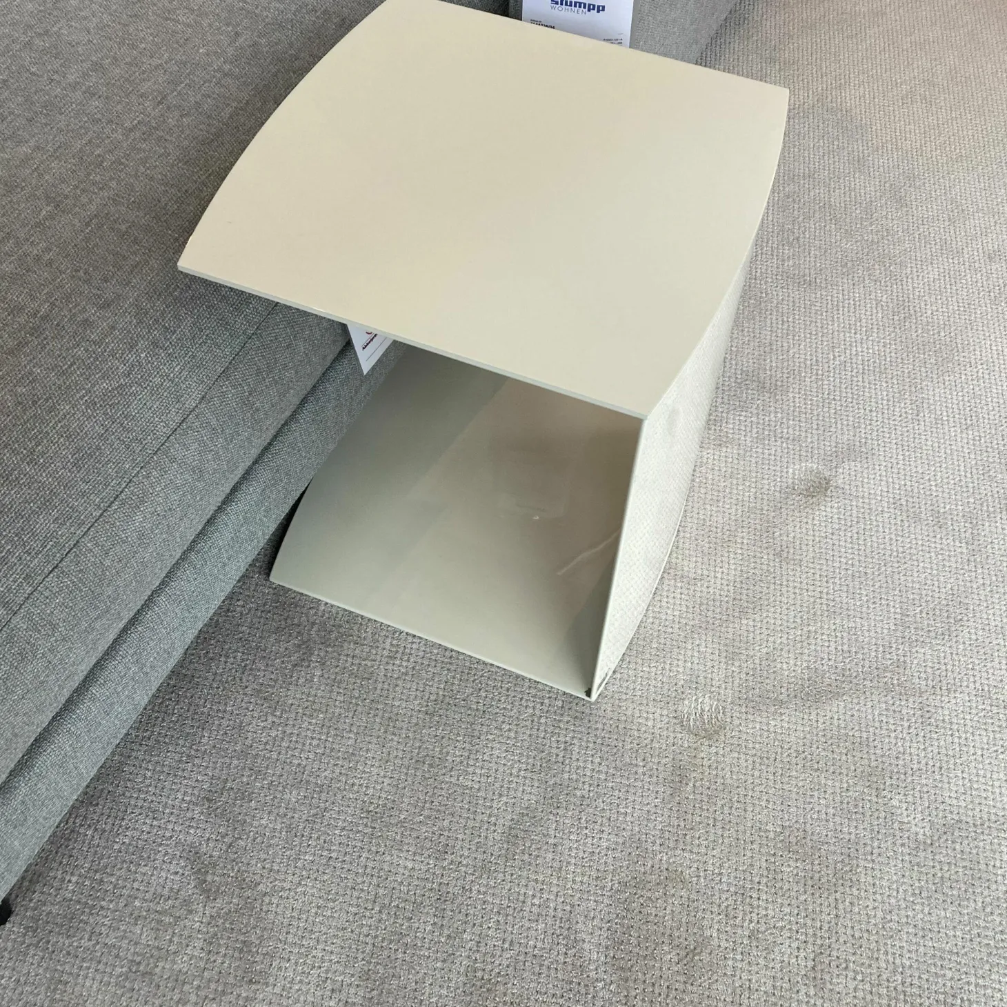 Beistelltisch 8300-517 Platte Weiß Hochglanz Lackiert Gestell Weiß