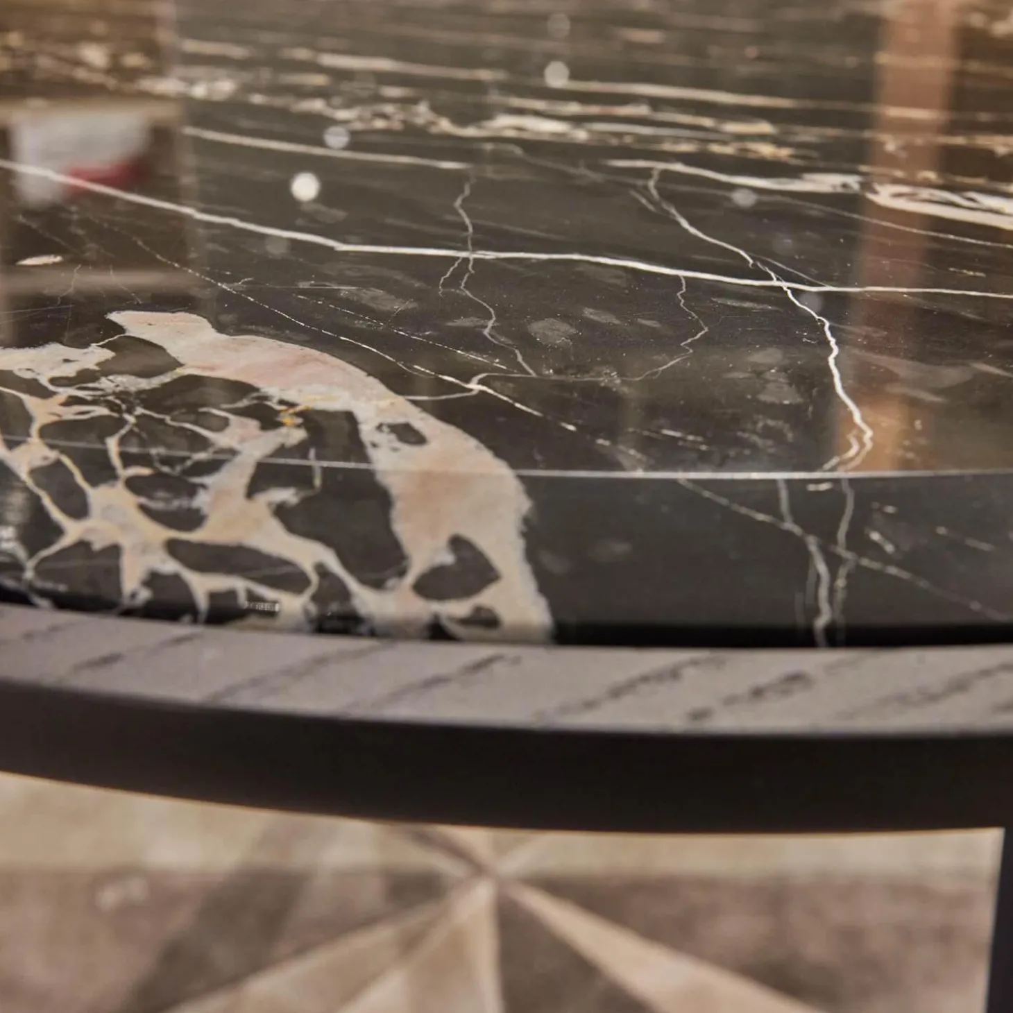 Beistelltisch Blend Marmor Schwarz Gestell Eschenholz