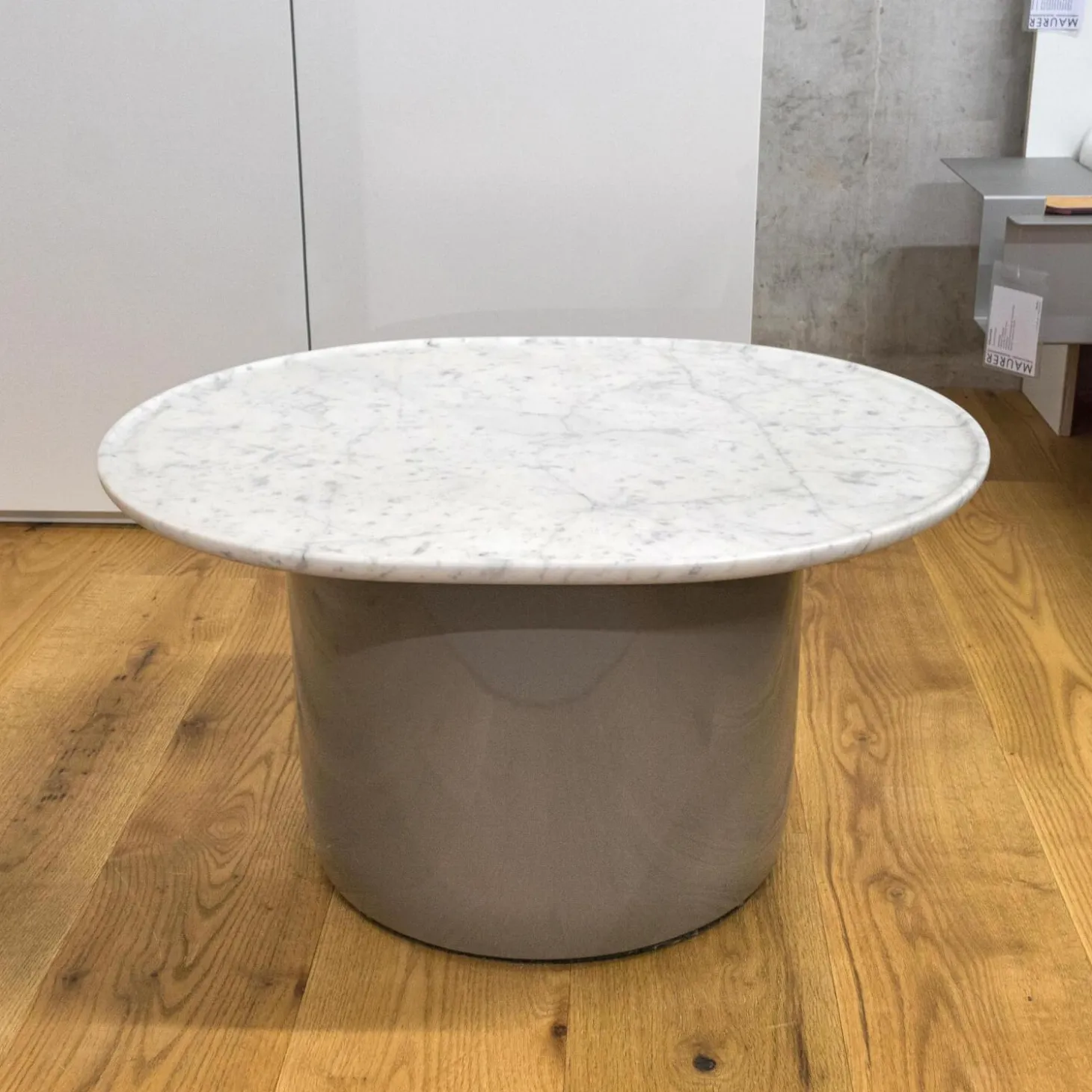 Beistelltisch Button Oval Marmor weiss