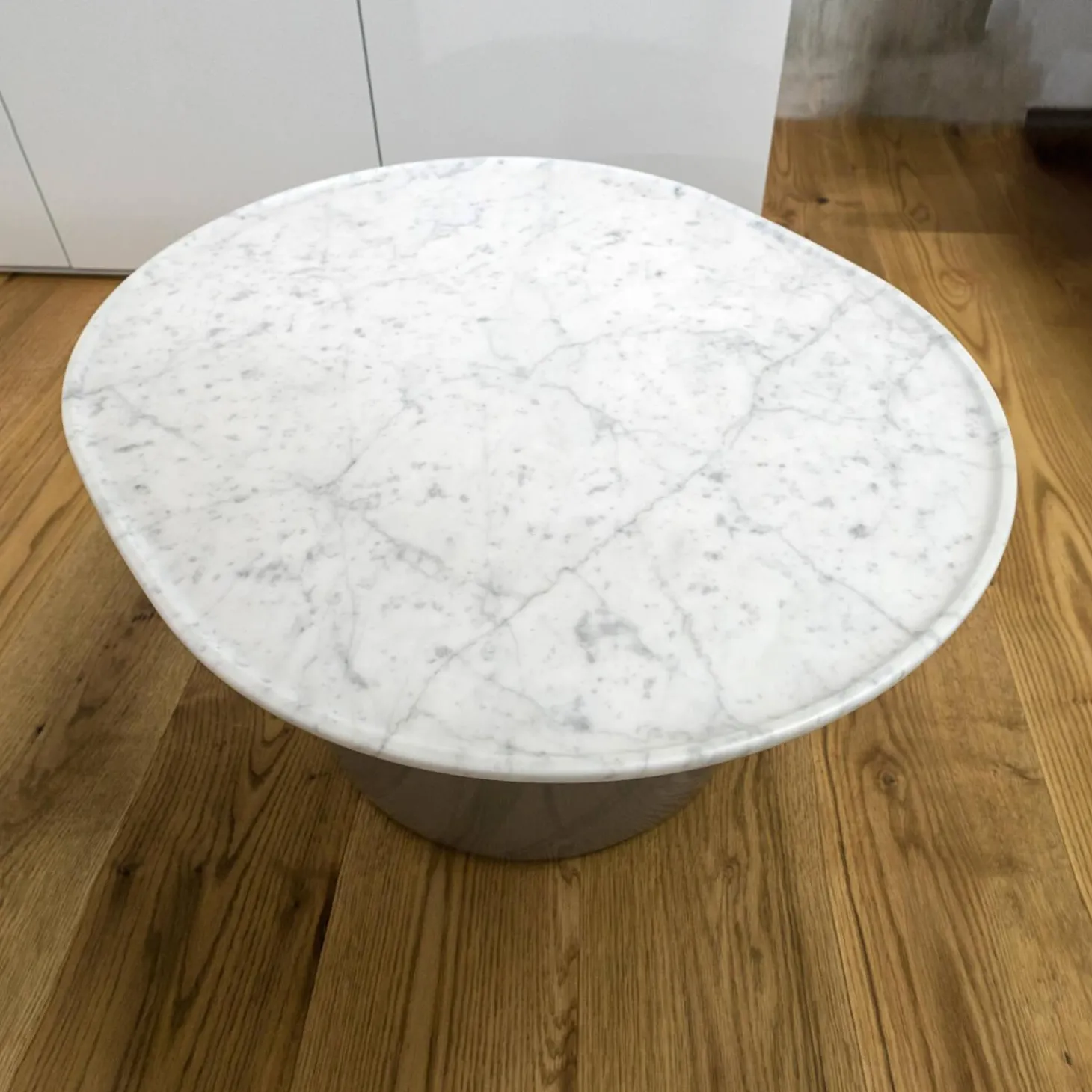 Beistelltisch Button Oval Marmor weiss