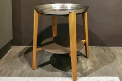 Beistelltisch Cabare Material Nussbaum Canaletto Tablett Metall Satiniert