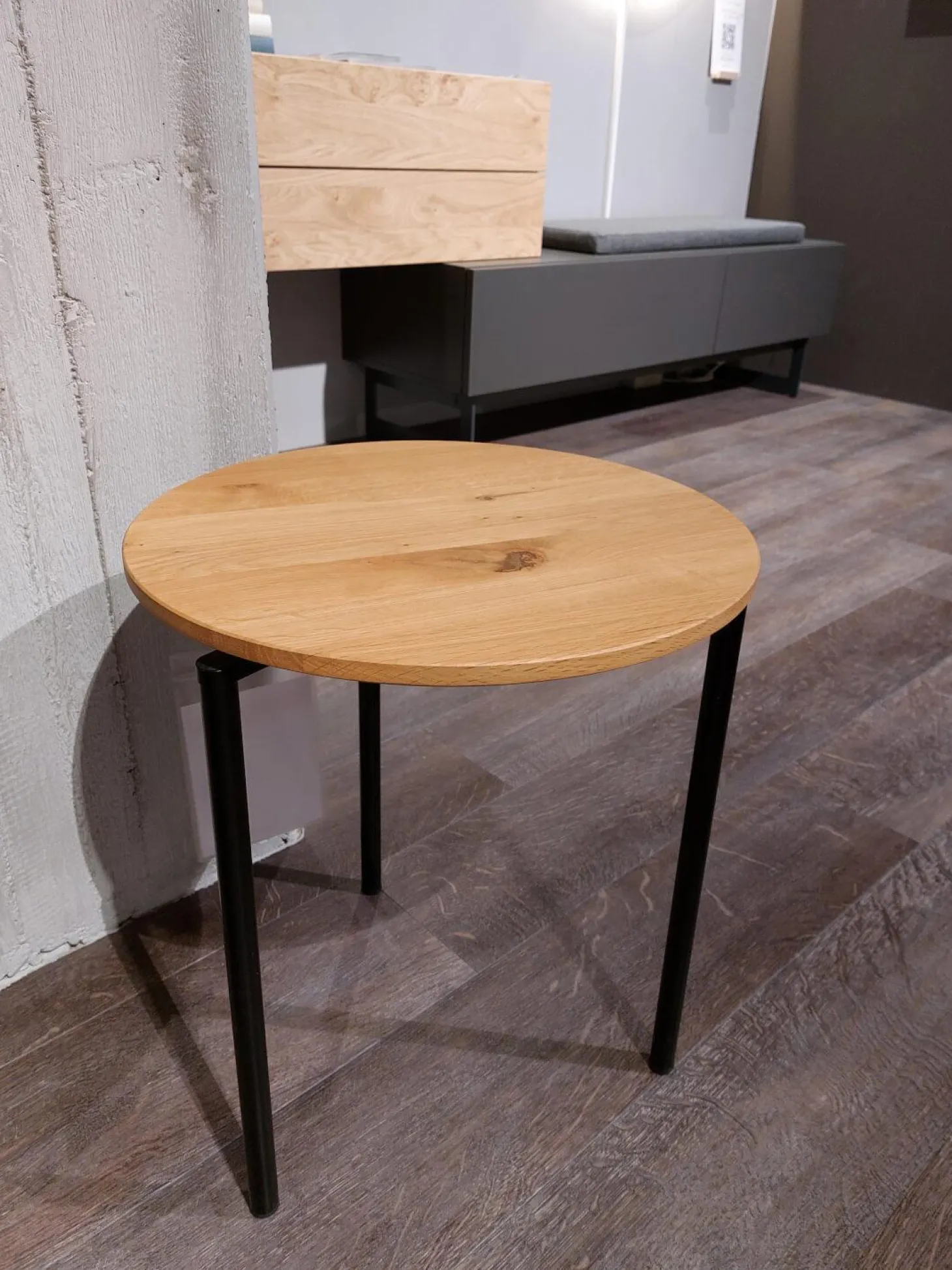 Beistelltisch Combra Wildeiche Natur Lackiert Massiv Füße Schwarz Lackiert