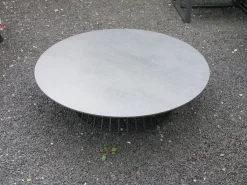 Beistelltisch Grid HPL Standard Gestell Aluminium Anthrazit