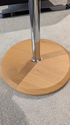 Beistelltisch H 124 Ausführung Wildeiche Säule Hochglanz Verchromt