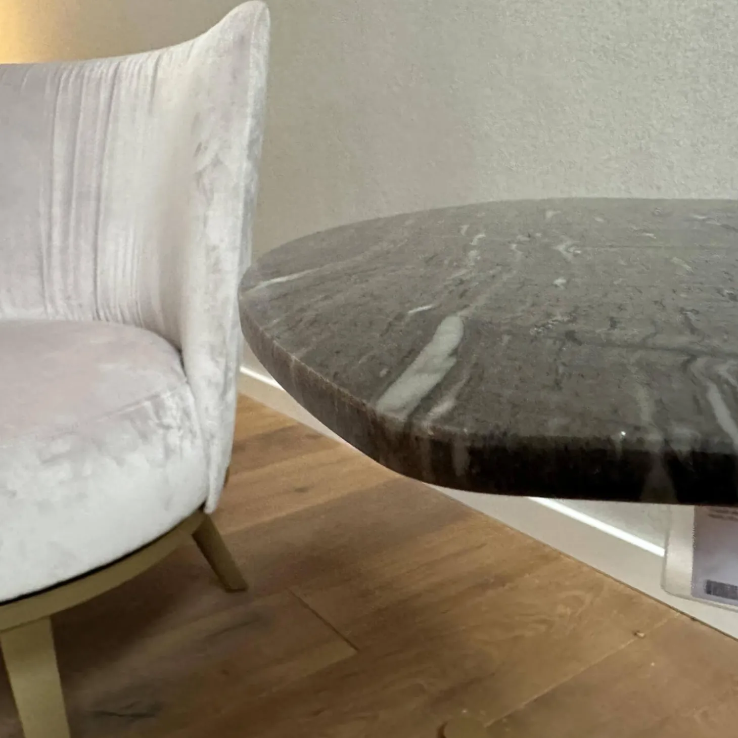 Beistelltisch Joy BW T 110 100 Platte Granit Grau Gestell Messingfarbig Matt